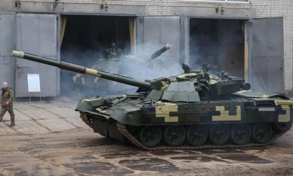 Νέα έκδοση: ξανά αναβάθμισαν τα Τ-72 άρματα μάχης οι Ουκρανοί